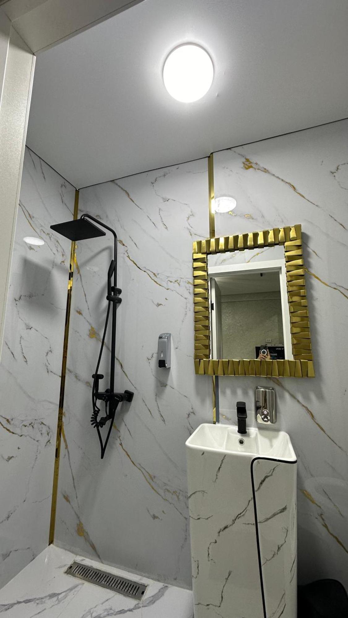Hotel Zam-Zam Turkistan Zewnętrze zdjęcie